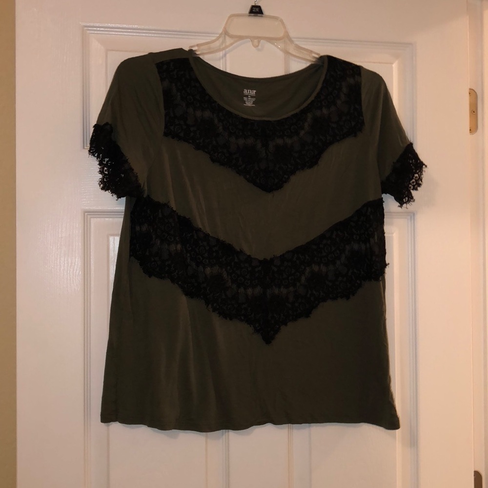 a.n.a. stretchy lace top